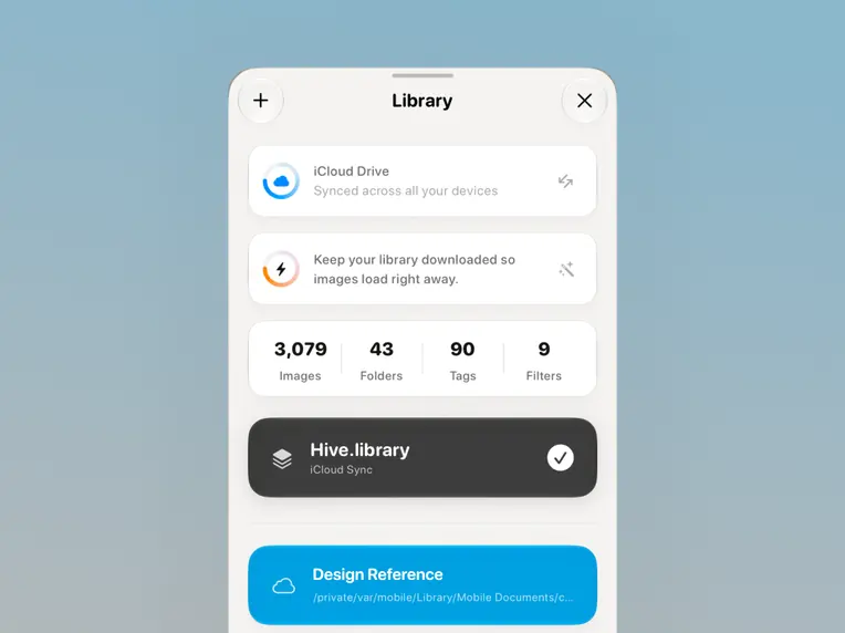 Hive library settings with iCloud sync, offline downloads, and library counts